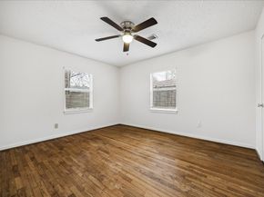 7515 Magnolia Street, Houston TX 77023