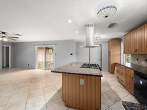 4537 Kingfisher, Houston TX 77035