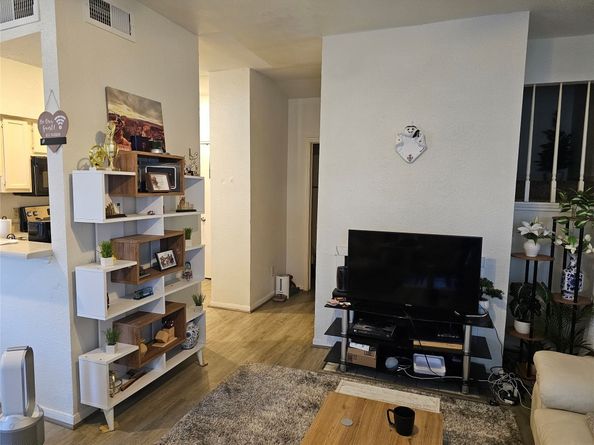 2121 El Paseo Street 1306, Houston TX 77054