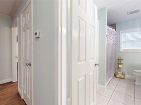 4607 Cetti Street, Houston TX 77009