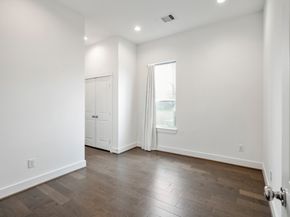 594 Janisch Road, Houston TX 77018