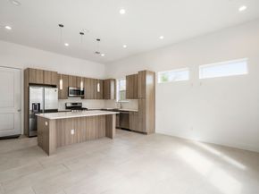 594 Janisch Road, Houston TX 77018