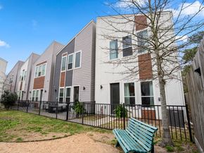 594 Janisch Road, Houston TX 77018