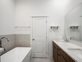 594 Janisch Road, Houston TX 77018