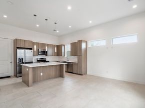 594 Janisch Road, Houston TX 77018