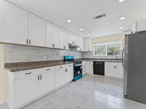 10531 Spanish Grant Drive, Sugar Land TX 77498