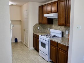 6928 Canal Street, Houston TX 77011