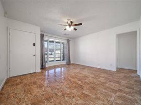 990 Redway Lane, Houston TX 77062