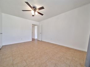 990 Redway Lane, Houston TX 77062