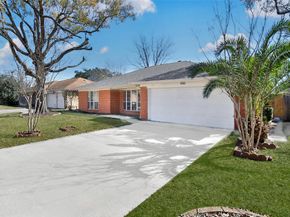 990 Redway Lane, Houston TX 77062