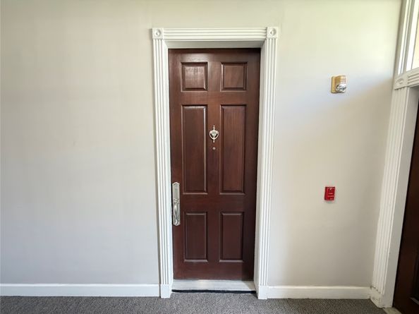 4515 Briar Hollow Place 315, Houston TX 77027