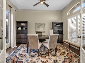 114 S Knights Crossing Drive, The Woodlands TX 77382