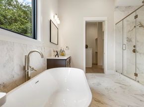 1127 Wynnwood Lane, Houston TX 77008