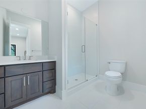 1127 Wynnwood Lane, Houston TX 77008