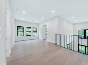 1127 Wynnwood Lane, Houston TX 77008