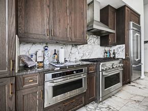 4820 Caroline Street 501, Houston TX 77004