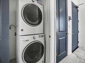 4820 Caroline Street 501, Houston TX 77004