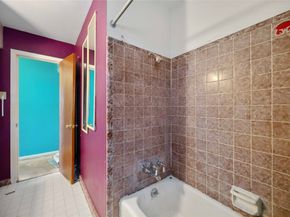 7634 Wynlea Street, Houston TX 77061