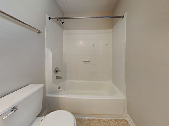 19023 Remington Park Drive, Houston TX 77073