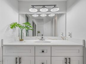 7622 Candlegreen Lane, Houston TX 77071