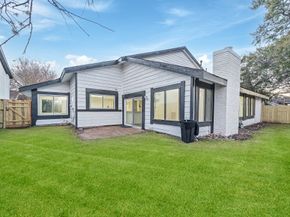 7622 Candlegreen Lane, Houston TX 77071