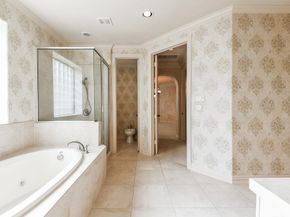 2014 Flower Garden Lane, Houston TX 77077