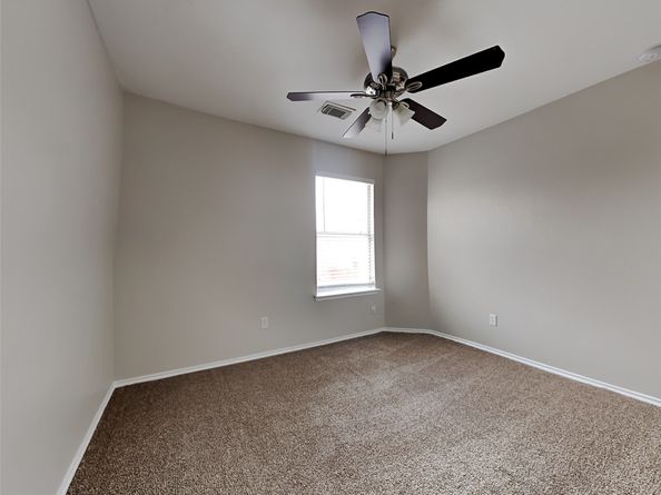 427 Remington Creek Drive, Houston TX 77073