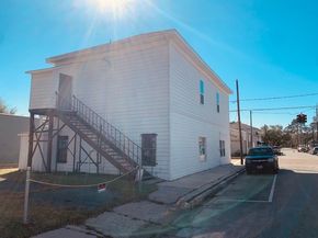 401 E Main Street, Humble TX 77338