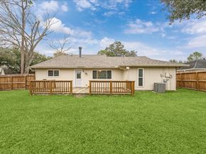 16706 Nina Drive, Friendswood TX 77546