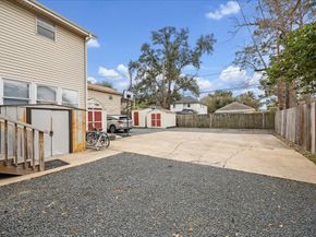 240 W 23rd Street, Houston TX 77008