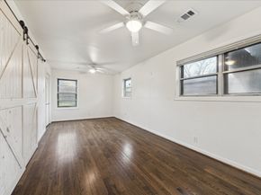 7262 Roos Road, Houston TX 77074