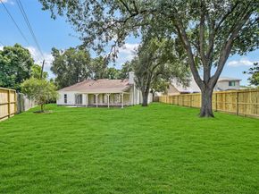 2303 Willow Lake Drive, Houston TX 77077