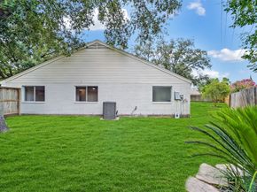 2303 Willow Lake Drive, Houston TX 77077