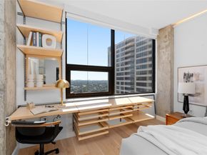 14 Greenway Plaza 23N, Houston TX 77046