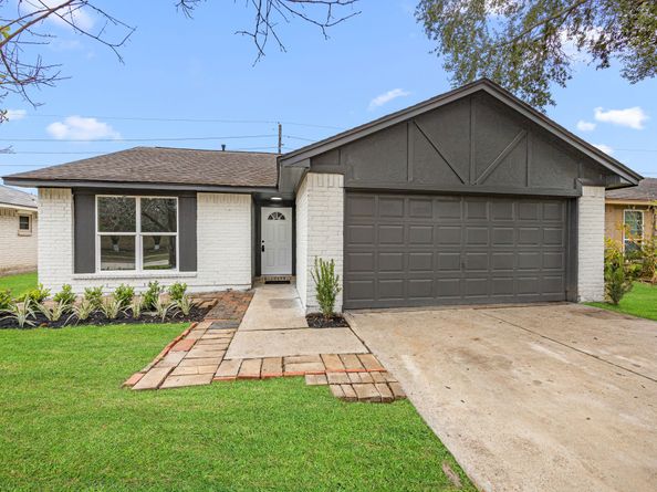 3515 Claverton Drive, Houston TX 77066