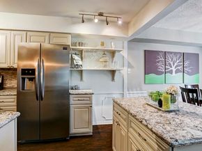 351 N Post Oak Lane 715, Houston TX 77024