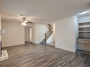 80 Fallenstone Drive, The Woodlands TX 77381