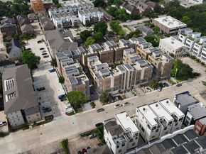 5823 Winsome Lane, Houston TX 77057