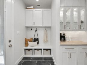 4541 Walker St, Houston TX 77023