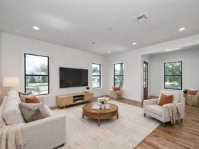 4541 Walker St, Houston TX 77023