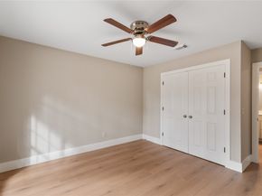 10 White Fawn Drive, Spring TX 77381