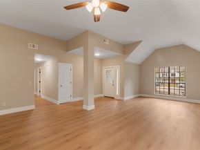 10 White Fawn Drive, Spring TX 77381