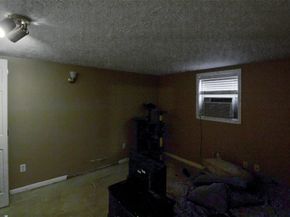 317 W Lewis Street, Conroe TX 77301