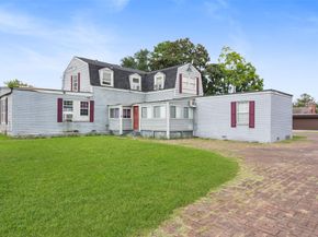 317 W Lewis Street, Conroe TX 77301