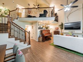 9400 Doliver Drive 36, Houston TX 77063