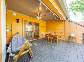 9400 Doliver Drive 36, Houston TX 77063