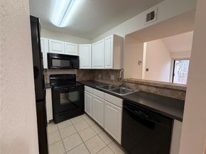 10811 Richmond Avenue 111, Houston TX 77042