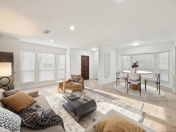 13050 Trail Hollow Drive, Houston TX 77079