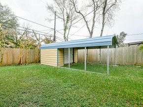 901 Redondo Drive, Houston TX 77015