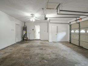 901 Redondo Drive, Houston TX 77015